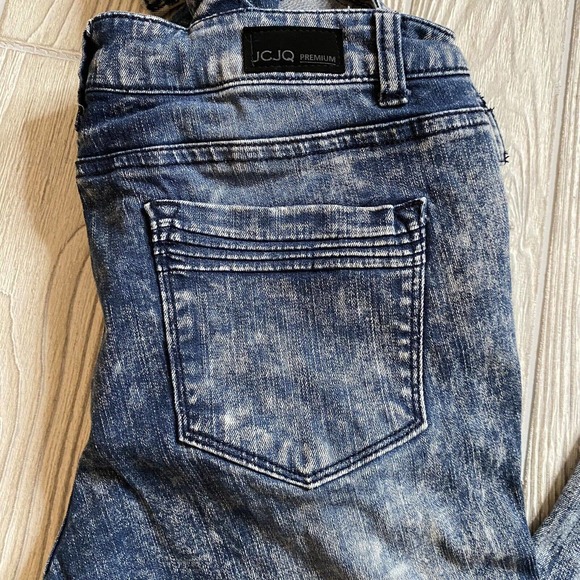 JCJQ Denim Skinny Overalls Womens L 30x30 Stonewash Stretch Torn Distressed - Picture 11 of 12